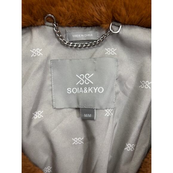 Soia & Kyo Faux Fur Coat Jacket Size Medium - Picture 5 of 8